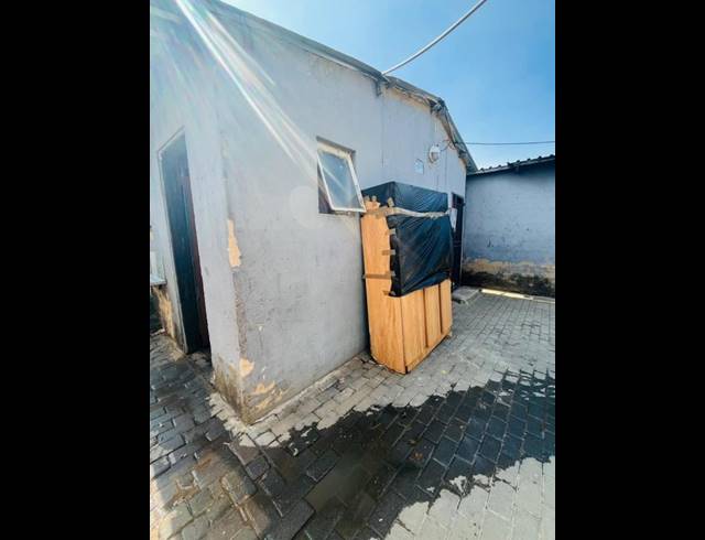 0 BEDROOM HOUSE FOR SALE IN COSMO CITY